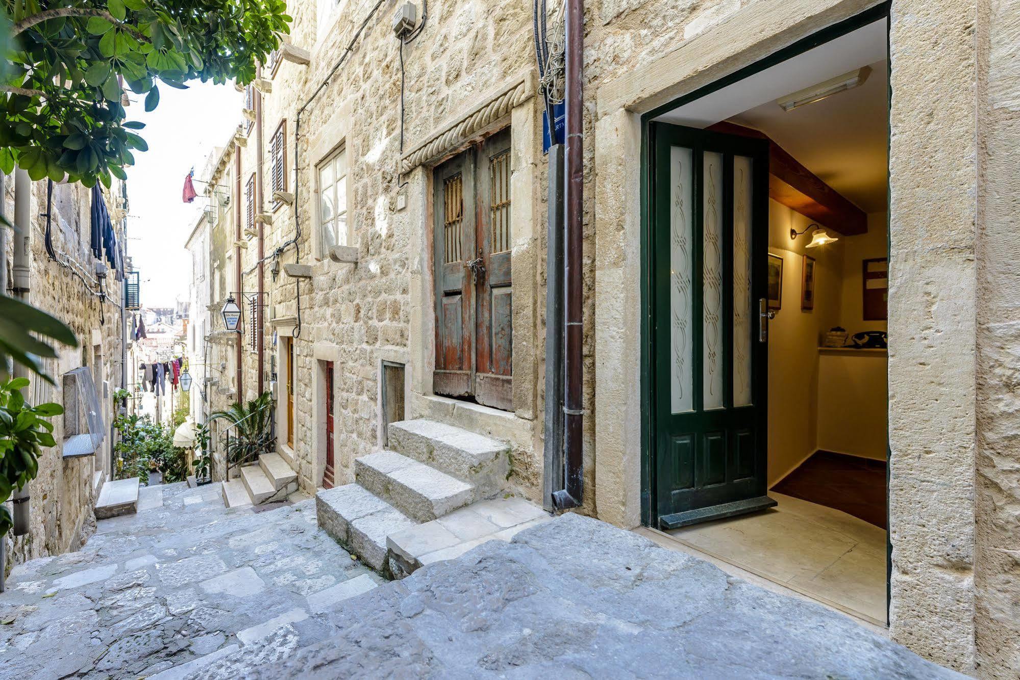 Solis Rooms Old Town Dubrovnik Bagian luar foto